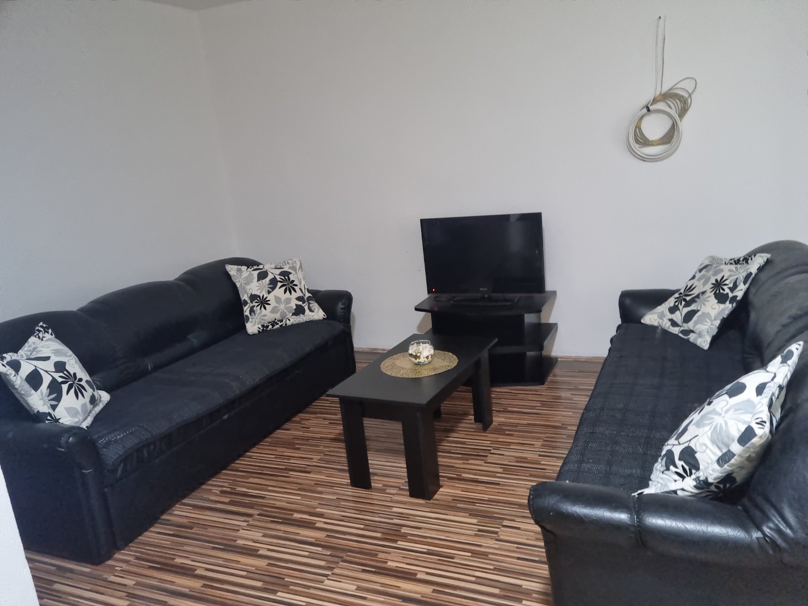 apartment-7-plavi-006
